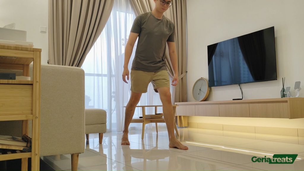 052 Clock stepping standing