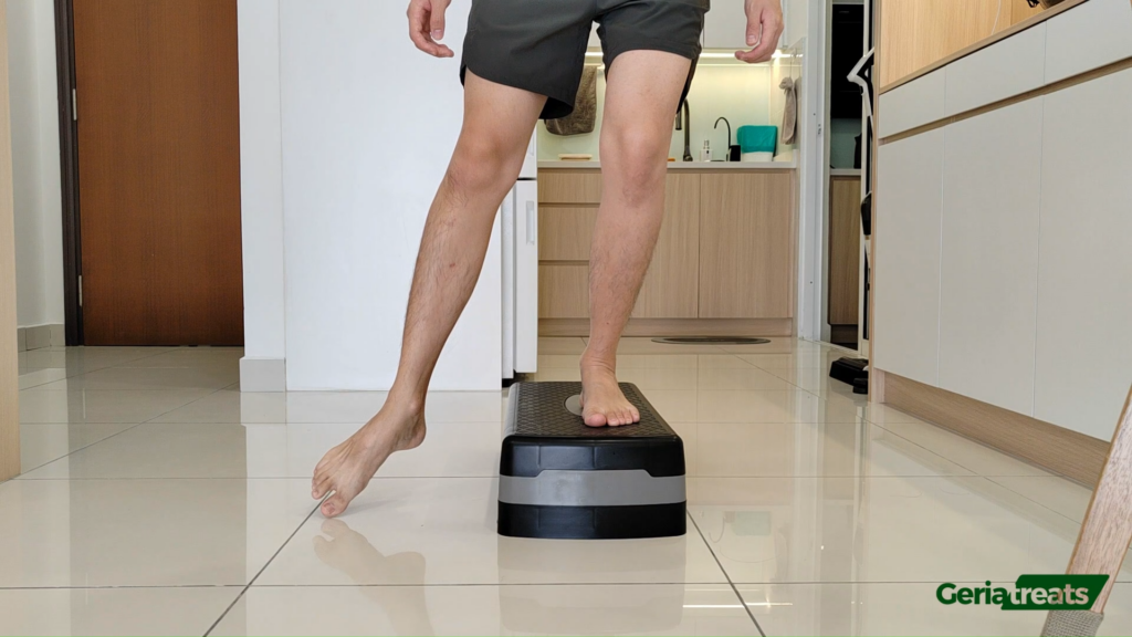 019 Alternating lateral step down and tap