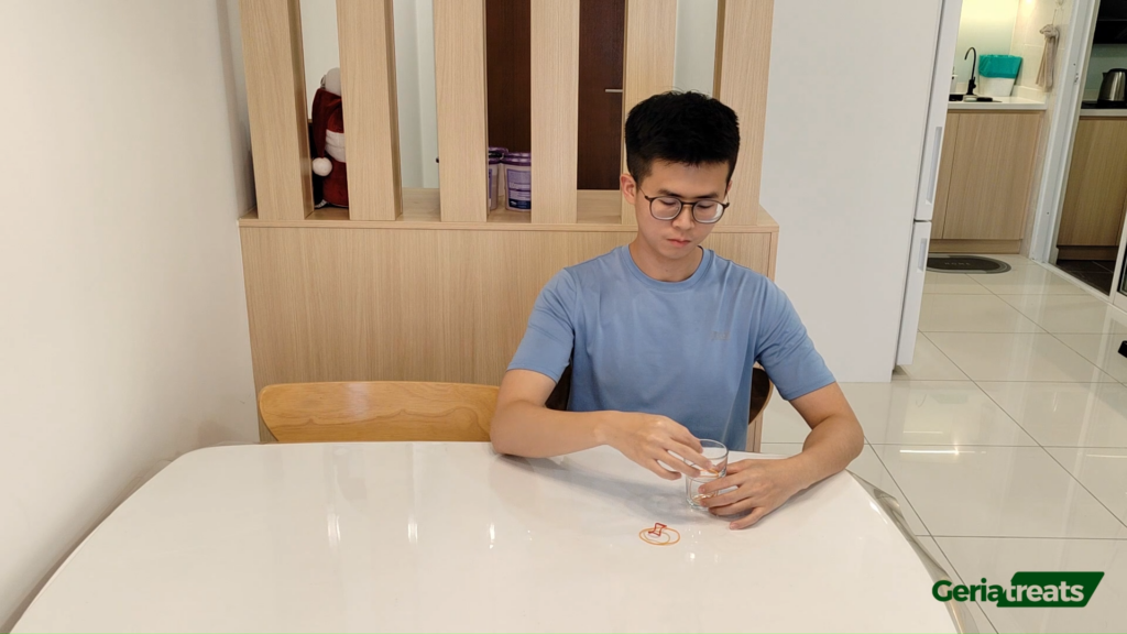 146 Rubber band into cup