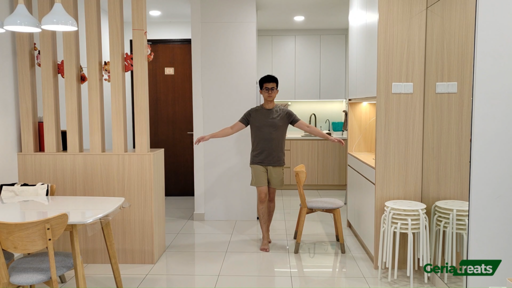 246 Tandem standing with eyes closed